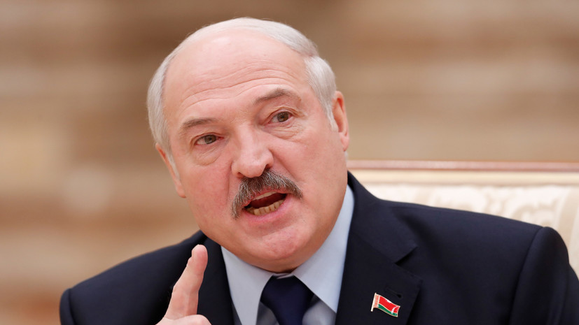 Лукашенко заявил, что не будет удерживать власть и передавать её по наследству