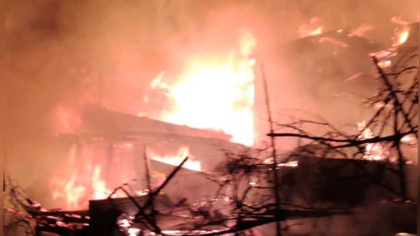 Пожар охватил 20 домов в дагестанском селе