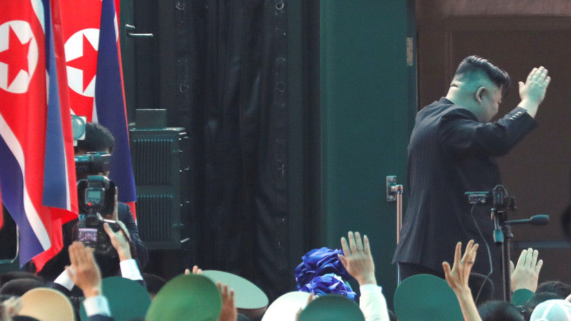 Ким Чен Ын покинул Вьетнам после саммита с Трампом