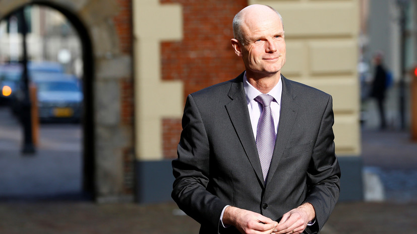 Нидерланды отзывают посла в Иране после высылки двух дипломатов