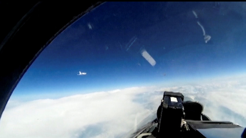 Эксперт прокомментировал перехват истребителем Су-27 самолёта-разведчика США над Балтикой
