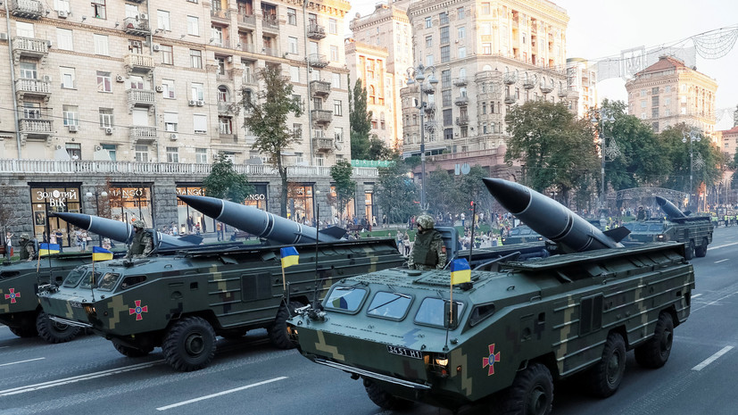 Реактивный пиар: почему Порошенко заговорил о развитии ракетного оружия на Украине после приостановки ДРСМД