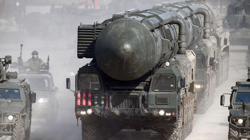 Рост числа ракет, новые беспилотники и проблемы аутсорсинга: Шойгу рассказал о перевооружении российской армии
