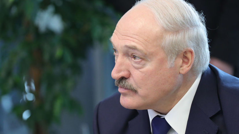 Лукашенко: национальный менталитет размывается информационными потоками 