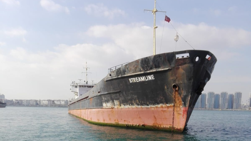 Капитан арестованного судна с россиянами пригрозил перекрыть Босфор