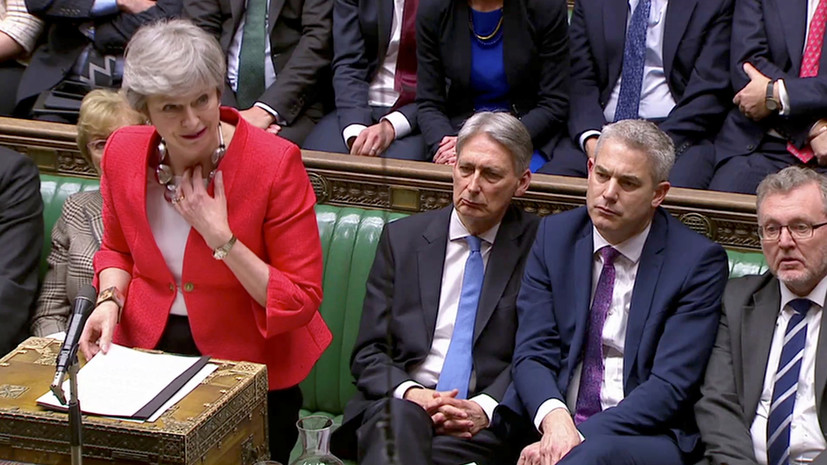 Мэй сожалеет о провале сделки по брекситу в парламенте Британии