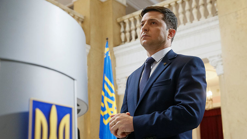 Зеленский продолжает лидировать в президентском рейтинге на Украине