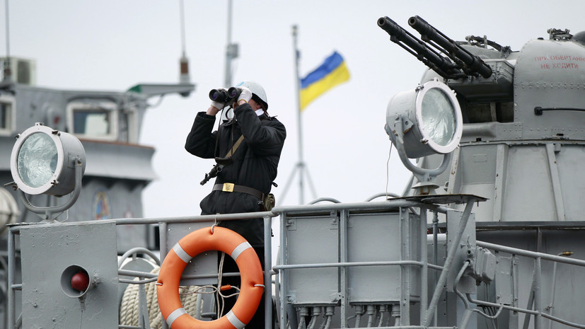 «Флот существует только на бумаге»: почему в Киеве заговорили о провале «москитной» тактики ВМС