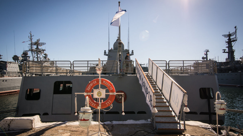 Морская авиация ЧФ провела совместное учение с фрегатом «Адмирал Макаров»