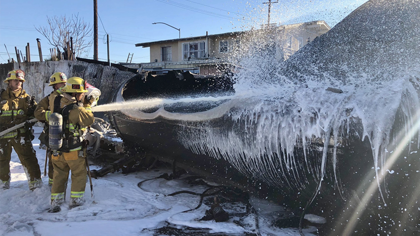 Два человека пострадали в результате взрыва в Лос-Анджелесе