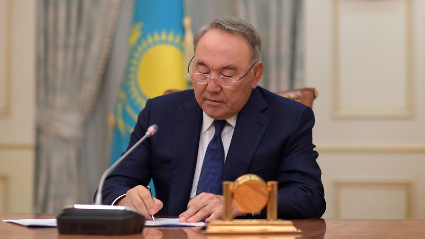 В Госдуме прокомментировали отставку Назарбаева