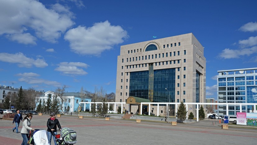 В сенат Казахстана внесут представление о прекращении полномочий спикера Токаева