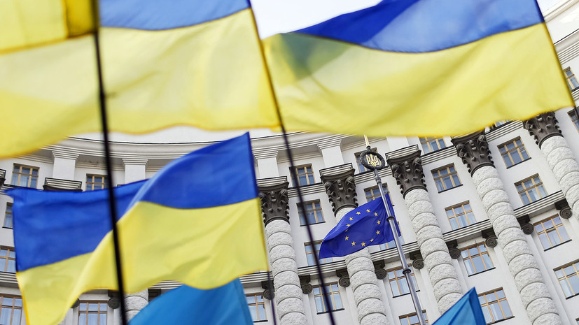 «Дестабилизация, депопуляция, разрушение законности»: что принесли Украине пять лет ассоциации с ЕС