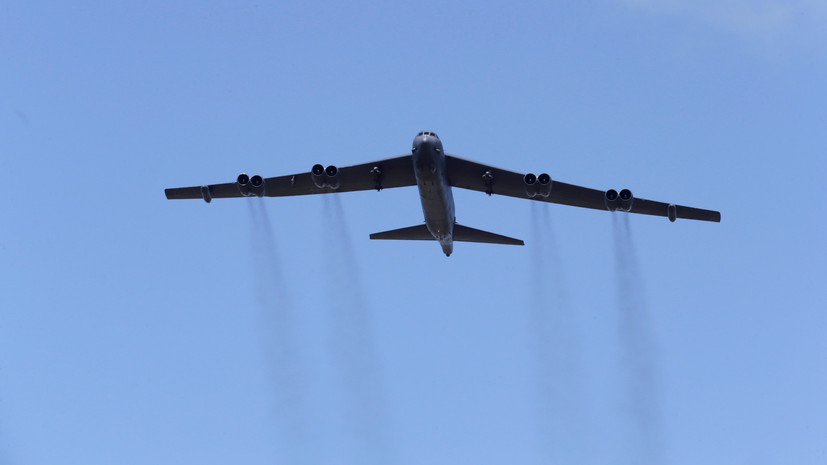 Военный эксперт прокомментировал переброску США бомбардировщиков B-52 в Европу