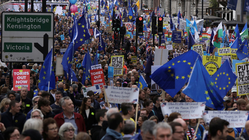 В Лондоне прошёл марш за второй референдум по брекситу