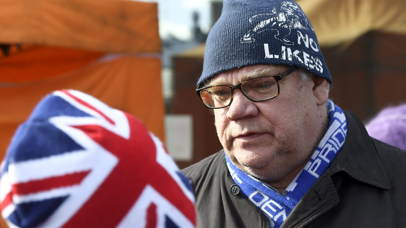 Неизвестный попытался напасть на главу МИД Финляндии