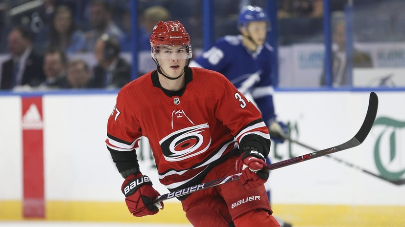 Свечников стал самым молодым автором победного гола «Каролины» в овертайме