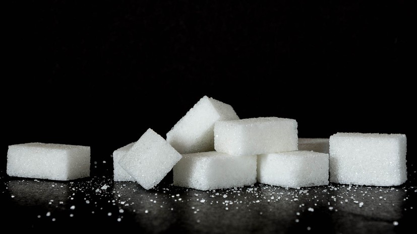 Россияне превысили норму потребления сахара в 2018 году почти в два раза