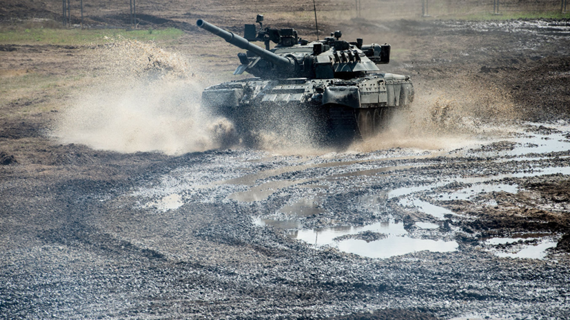 Военнослужащие Кантемировской танковой дивизии провели боевые стрельбы