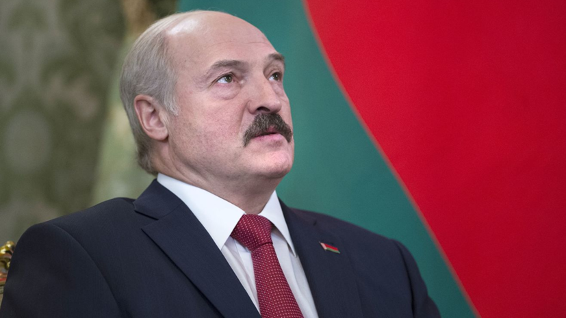 Лукашенко объяснил свои резкие высказывания во время посещения коровника