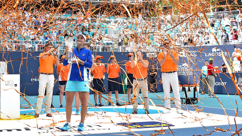 Барти выиграла турнир WTA в Майами, победив в финале Плишкову