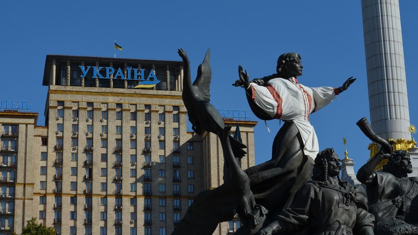 В Киеве эвакуировали гостиницу «Украина»