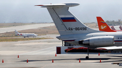 24 марта в столицу Венесуэлы Каракас прибыли два российских самолёта: Ил-62 и Ан-124