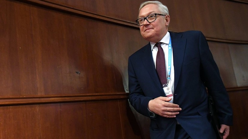 Рябков обсудил с кубинским министром сотрудничество Москвы и Гаваны