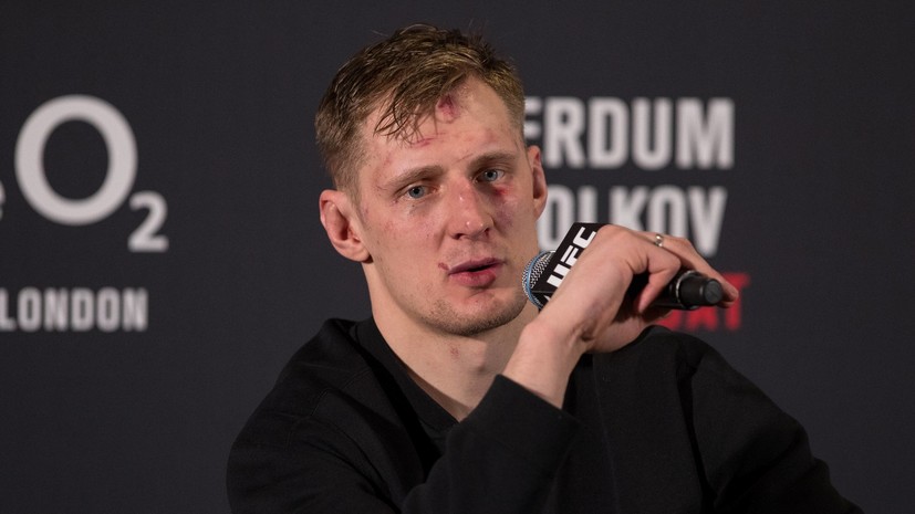 Дзюба поддержал снявшегося с турнира UFC в Санкт-Петербурге Волкова