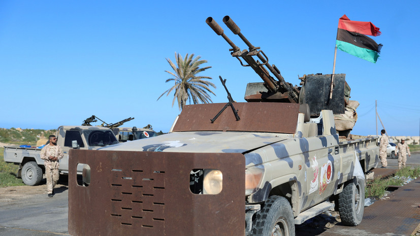 СМИ: Авиация ПНС атаковала позиции армии Хафтара к югу от Триполи