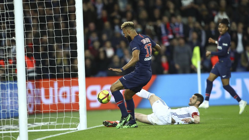 Футболист ПСЖ объяснил, как не забил с линии ворот в матче со «Страсбургом»