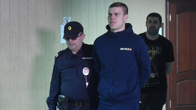 Первое заседание суда по делу Кокорина и Мамаева продолжалось порядка 8 часов