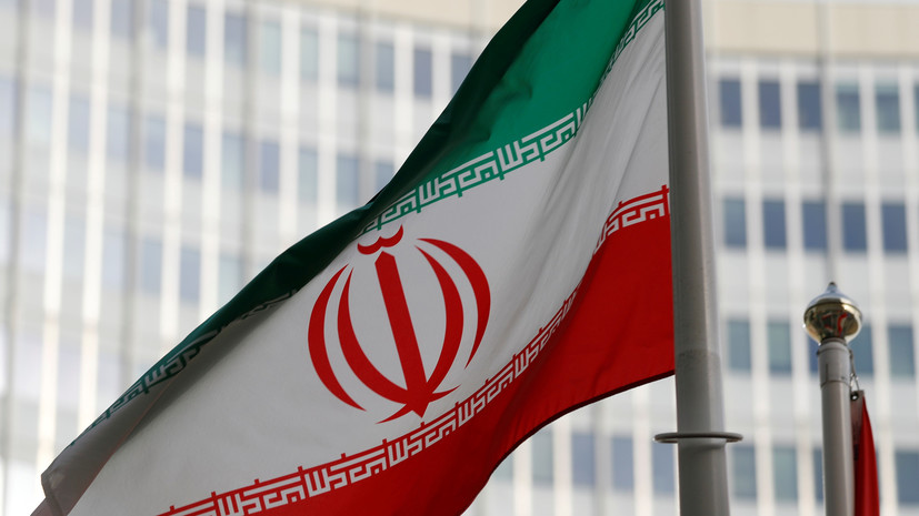 СМИ: При крушении военного вертолёта в Иране погиб один человек