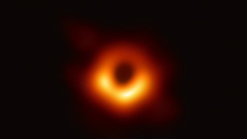 Астрофизик назвал важным событием для науки появление фото чёрной дыры
