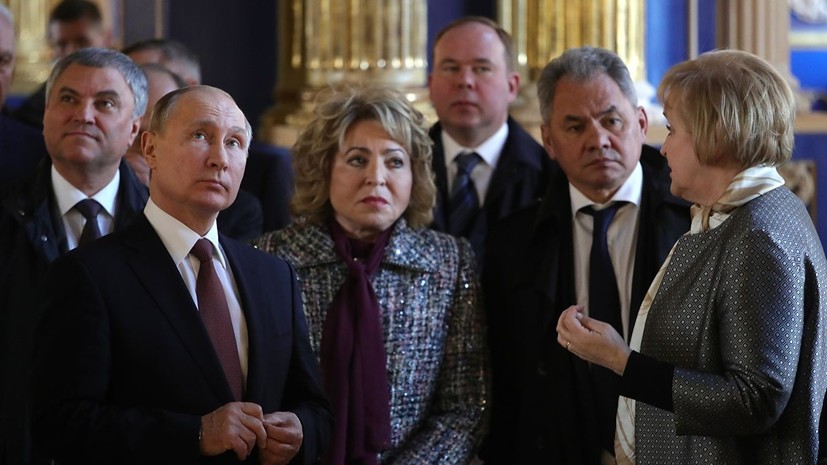 Путин и члены Совбеза посетили отреставрированную церковь в Пушкине