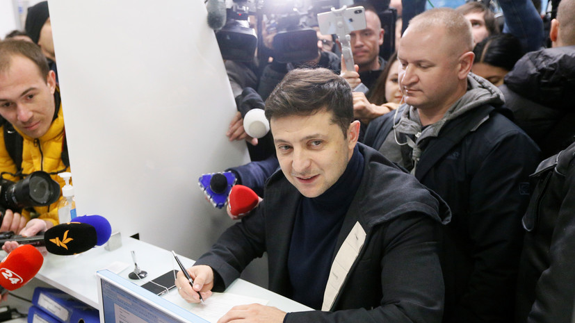 Советник Порошенко опубликовал письмо о неявке Зеленского в военкомат