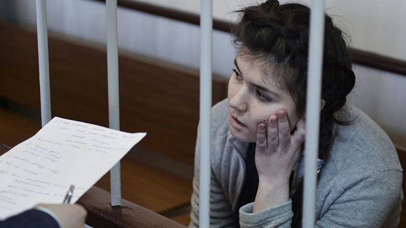 ФСИН не одобрила условно-досрочное освобождение Карауловой