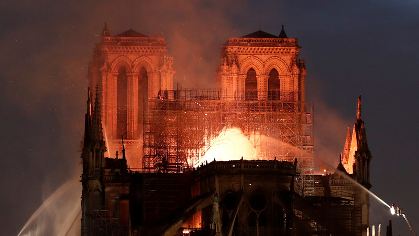 Опубликовано видео из собора Парижской Богоматери после пожара