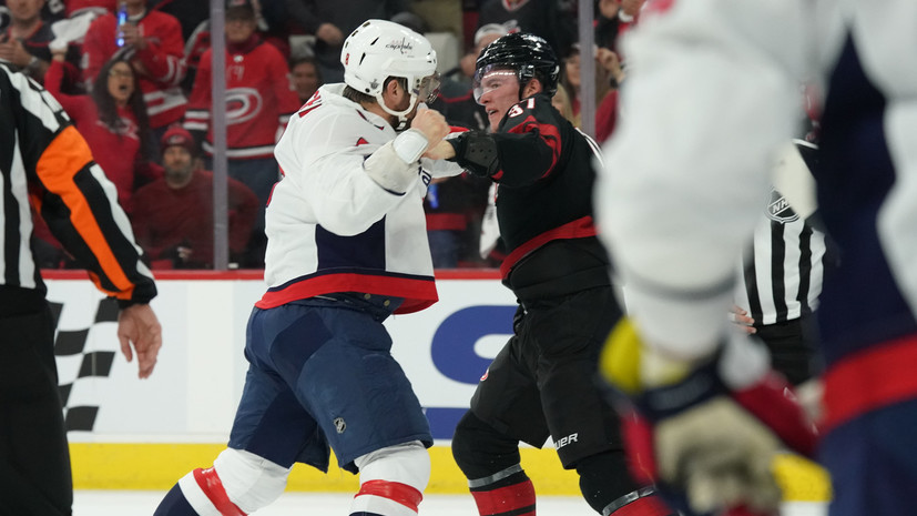 Тренер «Каролины» о драке Свечникова и Овечкина: от такого становится не по себе