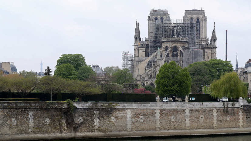 Ватикан предложил Франции помощь в восстановлении собора Нотр-Дам