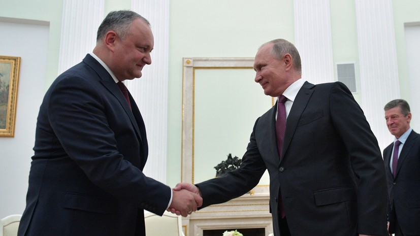 Додон планирует обсудить с Путиным отмену таможенных пошлин