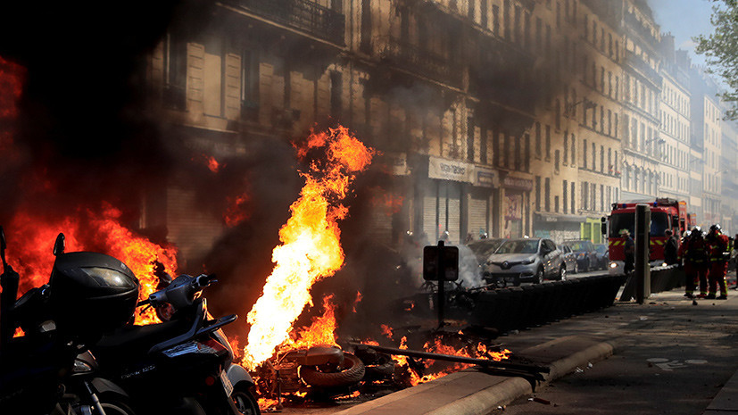 Эксперт объяснил беспорядки во время протестов «жёлтых жилетов» в Париже