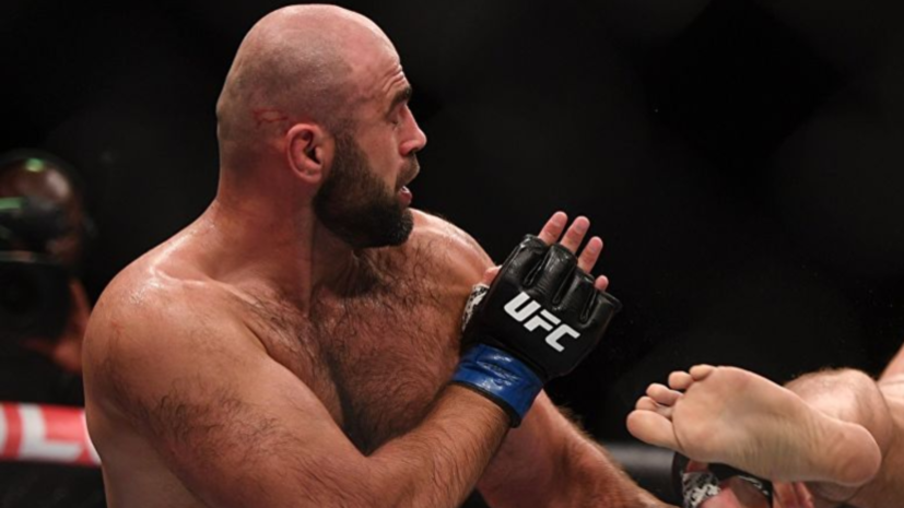 Российский боец UFC Абдурахимов заявил о желании провести поединок с Льюисом