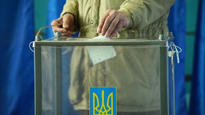 Полиция Украины получила почти 700 сообщений о нарушениях на выборах