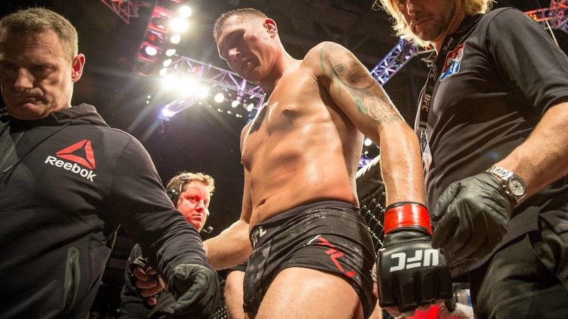 СМИ: Британский боец UFC Тилл задержан за угон автомобиля
