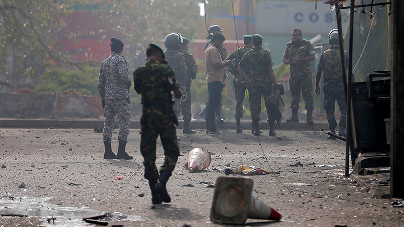 Новый взрыв, режим ЧП и день траура: что происходит на Шри-Ланке после серии терактов