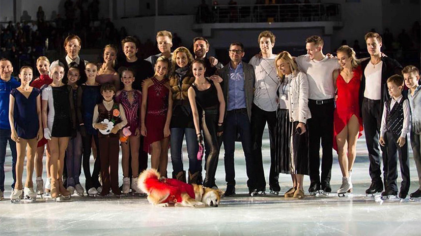 Собака Загитовой на льду, костюм Медведевой и свадьба Леоновой: чем живёт мир фигурного катания в межсезонье