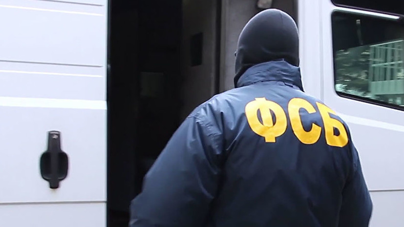 Задержанные ФСБ члены ячейки ИГ готовили теракты против полицейских