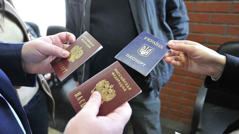 Путин упростил получение гражданства России жителями ДНР и ЛНР