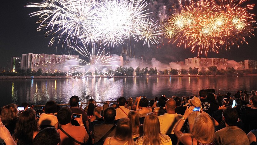 Международный фестиваль фейерверков состоится 17—18 августа в Москве